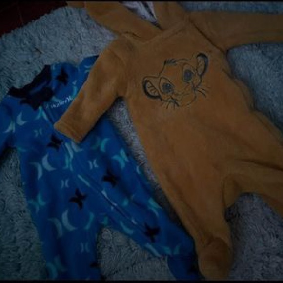 Newborn baby clothes - Picture 5 of 8